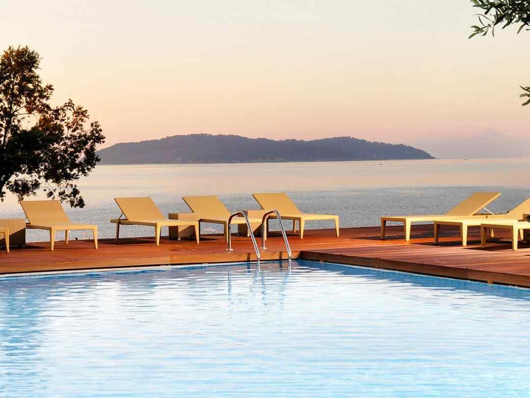 https://hotelanturio.com/wp-content/uploads/2016/02/summer-news-04.jpg